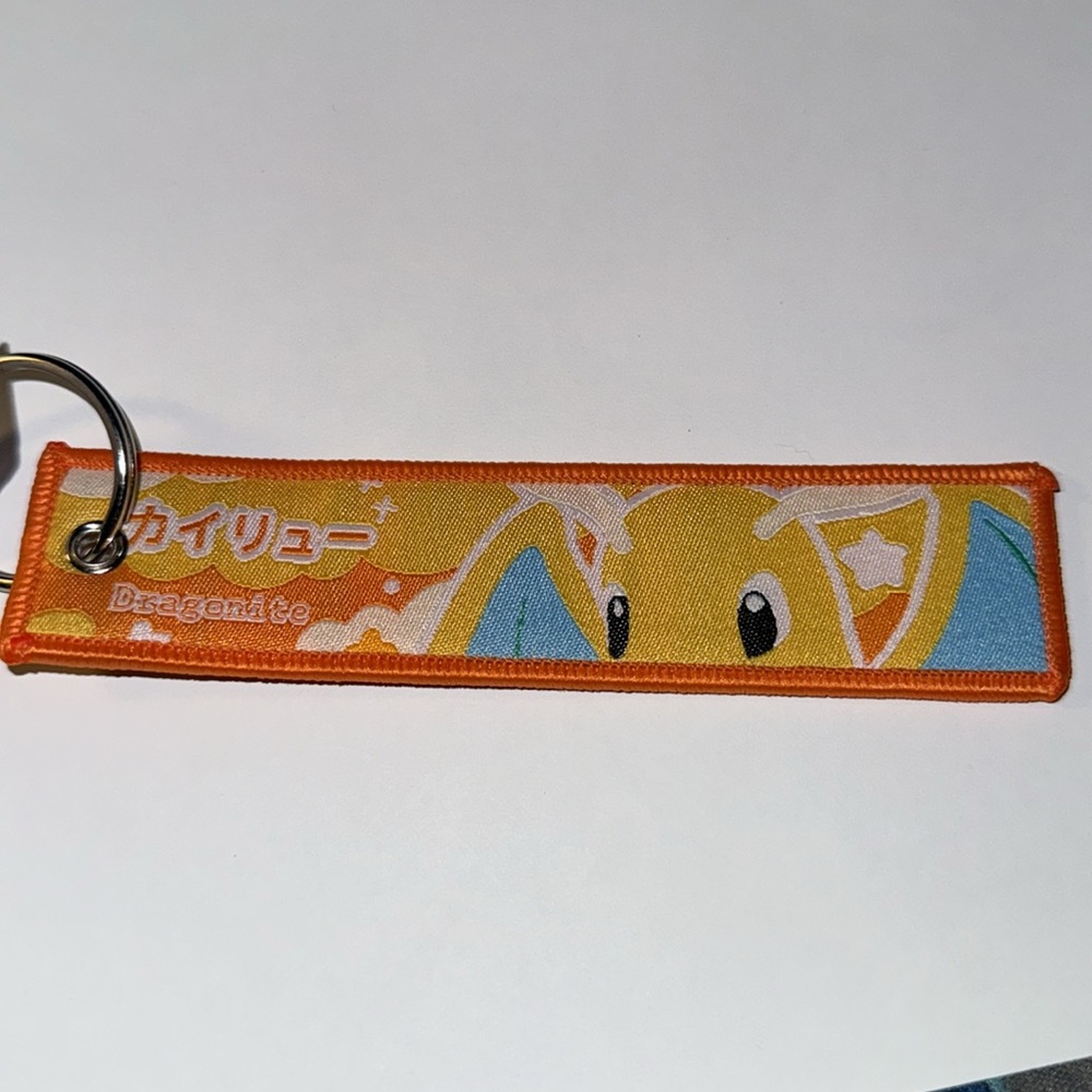 Pokemon: Dragonite Keychain Tag - Picture 2 of 2